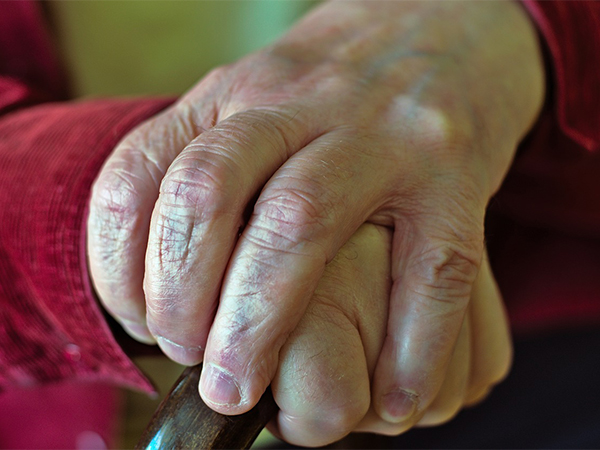 How Chiropractic Care Can Help Manage Arthritis Naturally