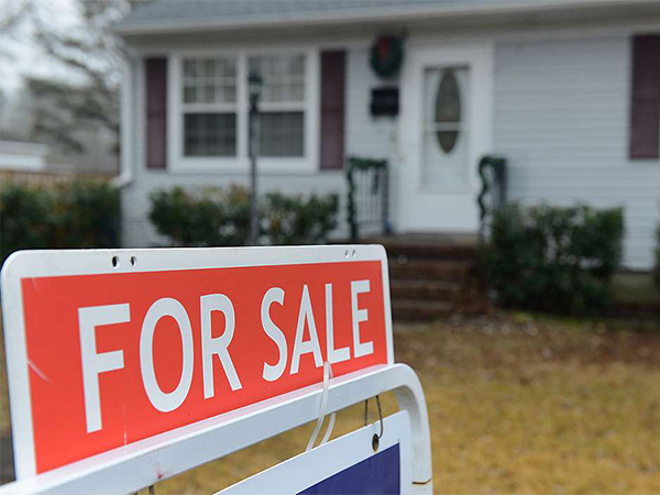 Signs Your Home May Be Overpriced: How to Adjust Your Listing for a Faster Sale