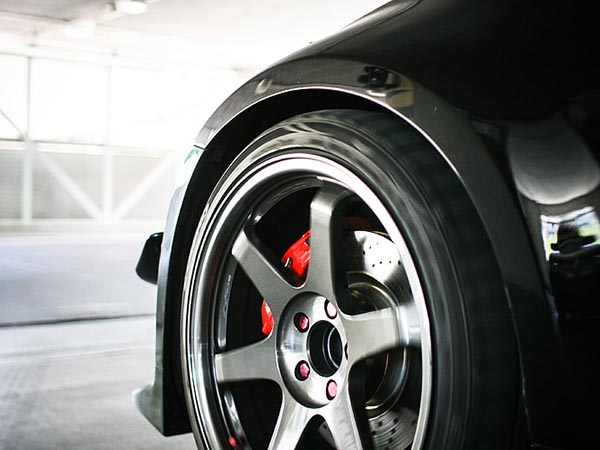 Signs Your Car's Brakes Need Replacement: A Guide to Road Safety