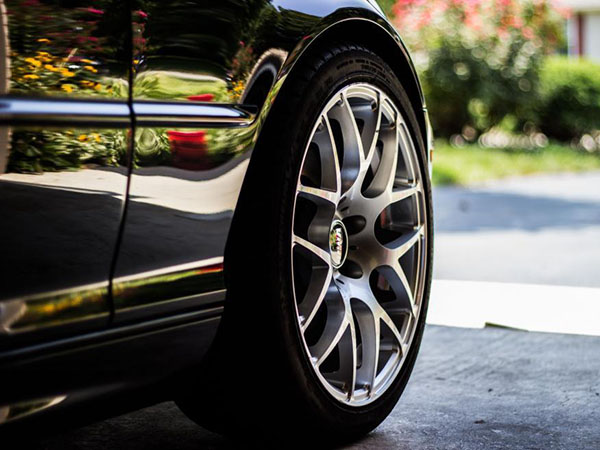 What to Do About a Bent Wheel on Your Car