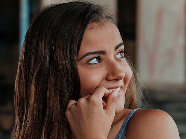 How to Stop Nail Biting: Causes, Consequences, and Practical Solutions