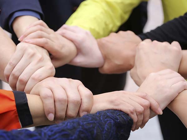 How to Build Business Credibility Through Smart Marketing