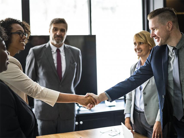 9 Essential Factors to Consider Before Buying a Business