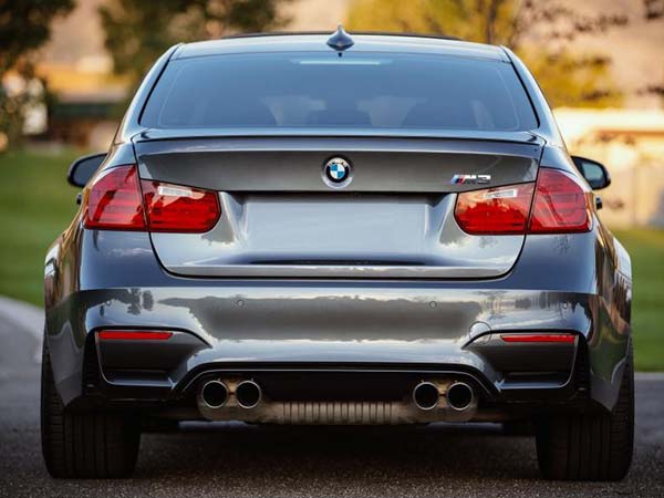 How to Protect Your New Car’s Exterior and Keep It Looking New
