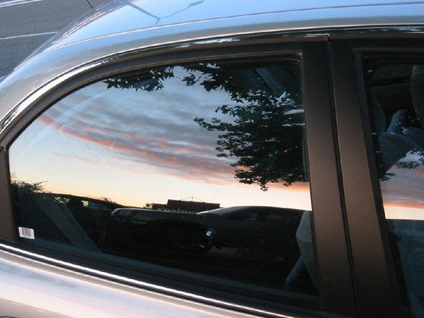 How to Clean Car Windows Without Streaks: Expert Tips for a Crystal-Clear Finish