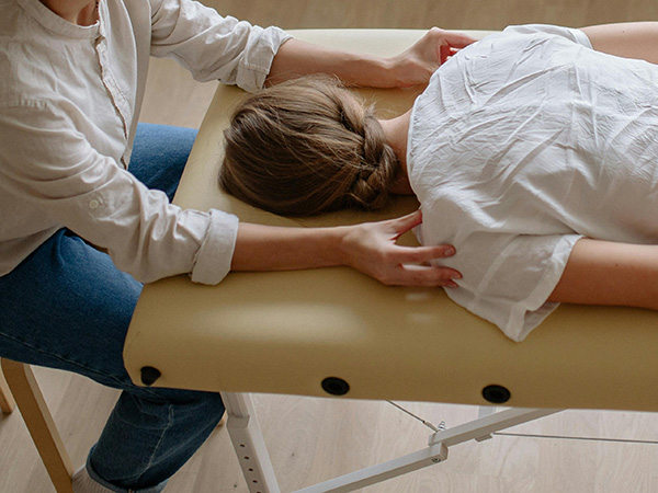 Chiropractic Adjustments for Whiplash: Finding Relief and Recovery