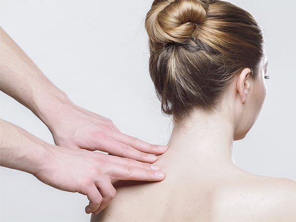 How Chiropractic Care Can Help Manage Chronic Pain Naturally