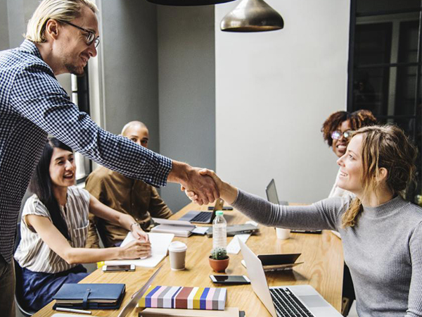 How to Make Your Customers Feel Valued: Building Strong Customer Relationships