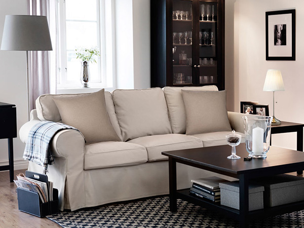 Decluttering Tips Before Listing Your House