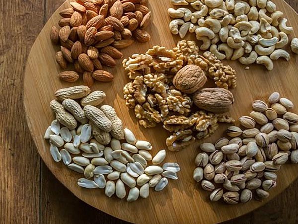 5 Natural Energy-Boosting Foods to Power Your Day