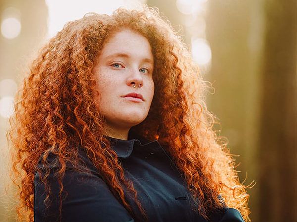 How to Tame Frizzy Hair: Expert Tips for Smooth, Shiny, and Healthy Locks