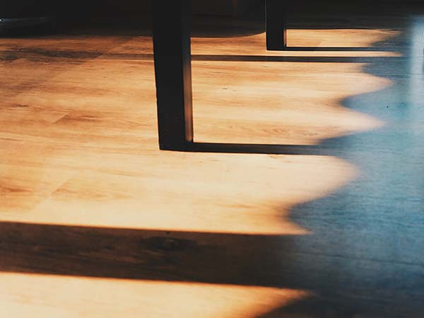 Engineered Hardwood vs. Solid Hardwood: Making an Informed Flooring Choice