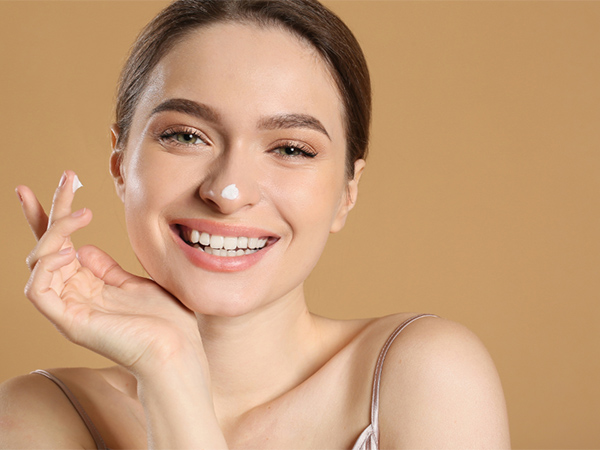 Essential Nutrients for Healthy, Glowing Skin