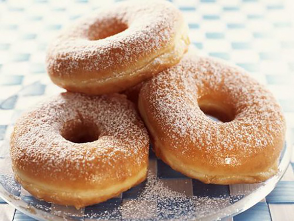 7 Foods That Harm Your Skin and How to Protect Your Complexion