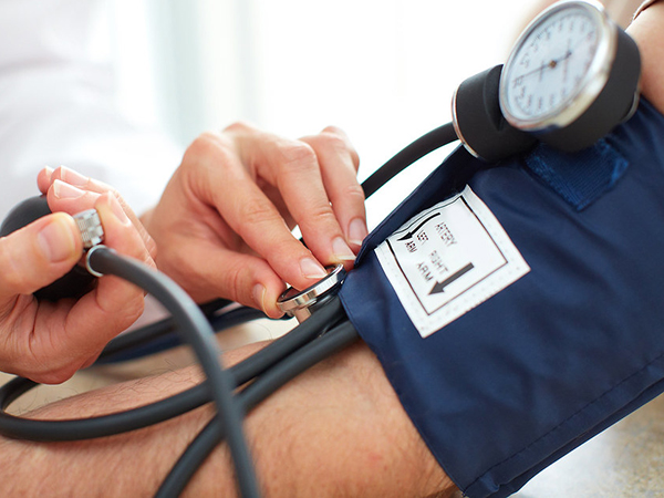 Natural Ways to Control High Blood Pressure