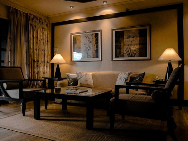 How to Incorporate Artwork into Your Home Design