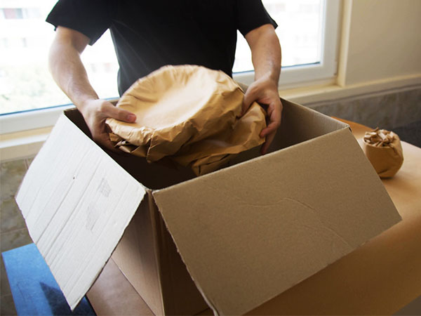 The 4-Box Packing Method: A Simple Way to Make Moving Easier