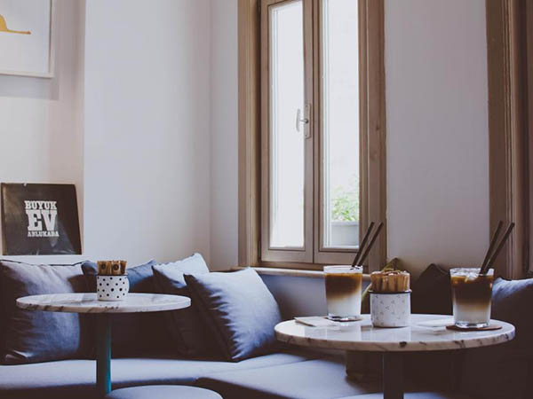 Balancing Aesthetics and Functionality in Home Design