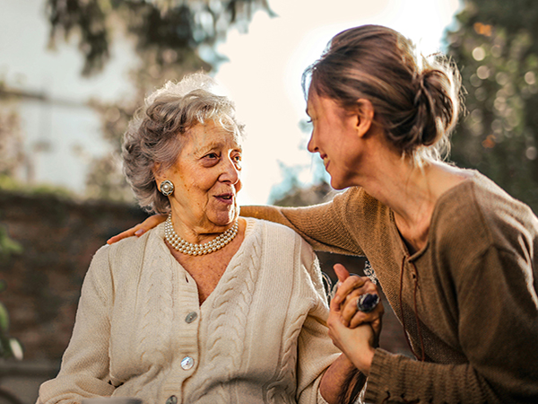 Designing Multi-Generational Living Spaces: Smart Solutions for Modern Families