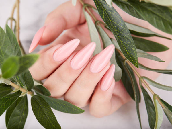 The Ultimate Guide to Nail Extensions: Find the Perfect Style for You