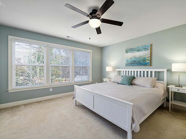 Ceiling Painting Tips: How to Achieve a Professional Finish at Home