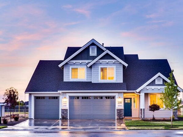 Navigating Property Insurance Claims: What Homeowners Should Expect