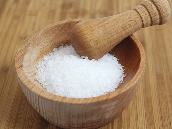 When (and When Not) to Season Food with Salt