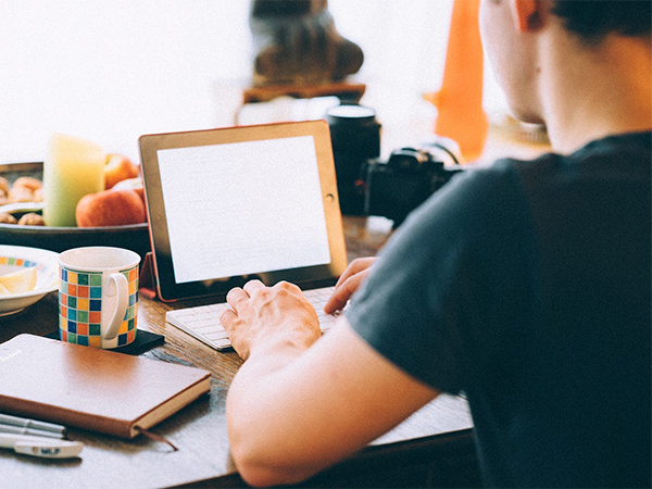 Side Gig Taxes Explained: What You Need to Know About Extra Income and IRS Rules