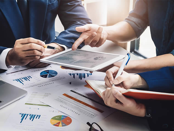 Signs It May Be Time to Sell Your Business: Updated Guide for Entrepreneurs