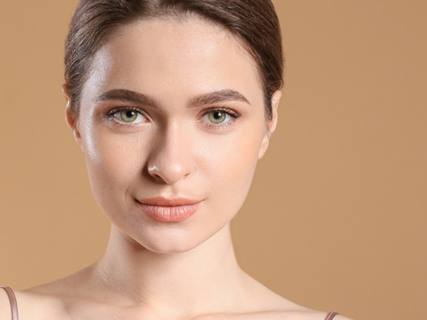 Understanding and Caring for Sensitive Skin: Signs, Symptoms, and Tips