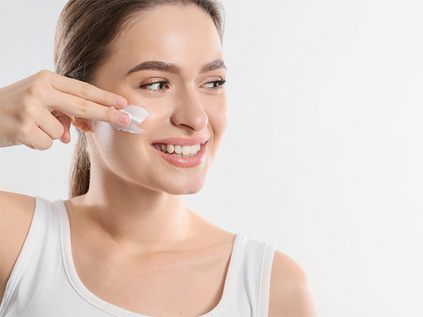 How to Keep Your Skin Hydrated: Simple Tips for a Healthy, Glowing Complexion