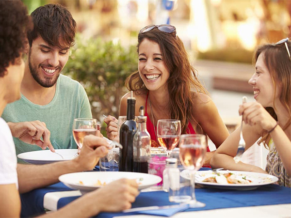 Mastering the Art of Splitting the Bill: A Guide to Seamless Restaurant Payments