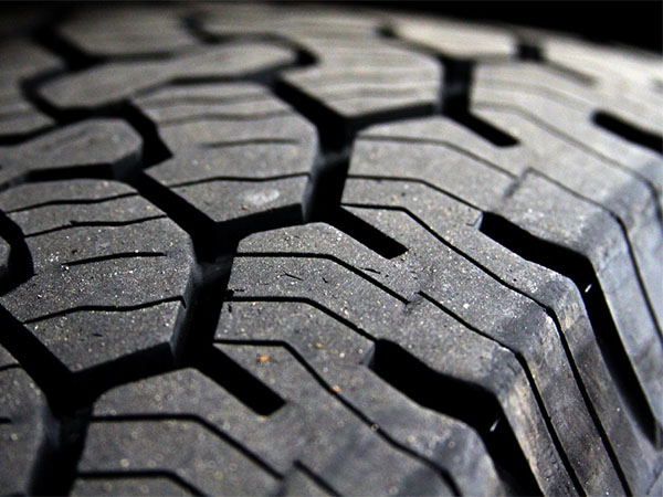What Your Car’s Tire Tread Is Telling You