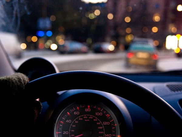 Enhancing Safety: Exploring the Connection Between Auto Insurance and Vehicle Safety Features